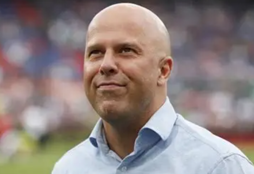 利物浦賽季困境與前景：競爭、信任與變革的交織