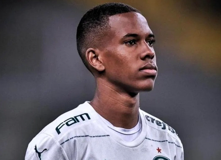 埃斯特旺與恩德里克：昔日隊(duì)友閃耀五大聯(lián)賽，今朝各展鋒芒